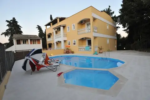 Saint Spiridon Hotel in Δημοτική Ενότητα Κασσωπαίων — foto 8