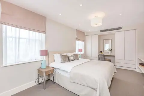 Ashburn Court Apartments in Londen — foto 4