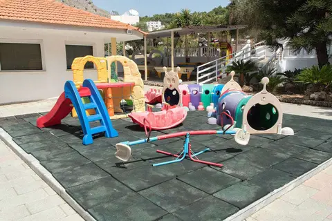 Pefkos Breeze Family Resort & Spa in Pefki, foto 13