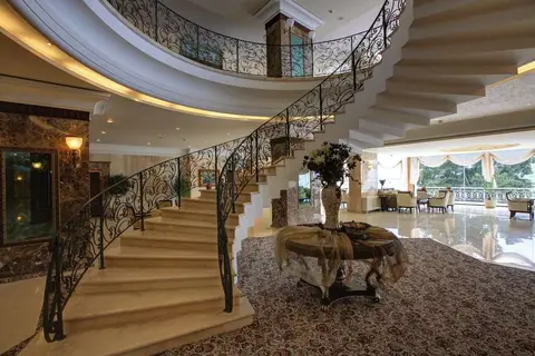 The Palace Hotel Sunny Day in Палас — foto 18