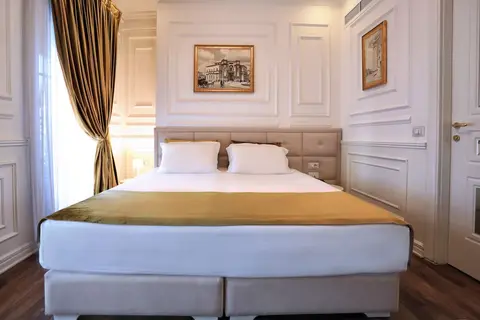 Eler Hotel in Tirana — foto 21