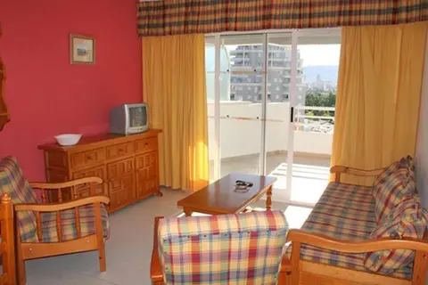 Esmeralda Apartments in La Línea de la Concepción — foto 5