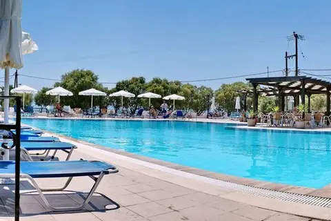 Kalloni Bay in Σκάλα Καλλονής — foto 16