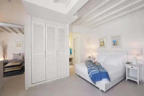 Petinos Beach Hotel in Πλατύς Γιαλός — foto 17