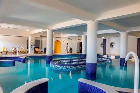 Aquamare Beach Hotel & Spa in Γεροσκήπου — foto 8