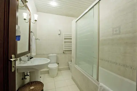 Kopala Hotel in Tbilisi — foto 11