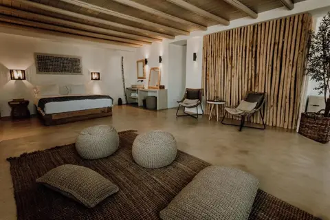 Mythic in Paros — foto 19