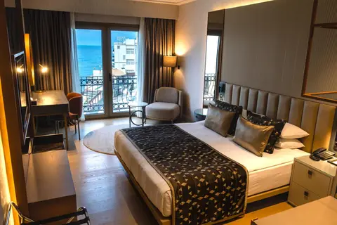 Rocks Hotel & Casino in Girne — foto 18