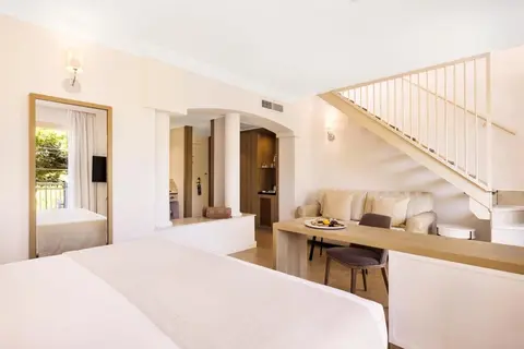 VIVA Cala Mesquida Suites & Spa Adults only 16+ in Palma — foto 22