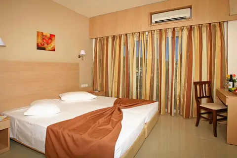 Katrin Hotel & Bungalows in Stalis Super Market, foto 19