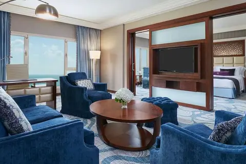 InterContinental Doha Beach & Spa in Doha — foto 12