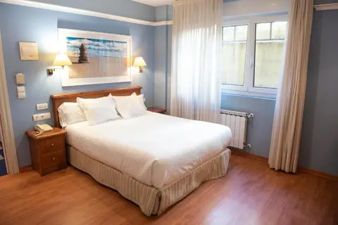 Hotel Faro de San Vicente in San Vicente De La Barquera — foto 23