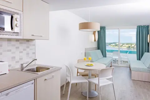 HSM Sandalo Beach in Magaluf — foto 26
