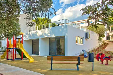 Medora Auri Family Beach Resort in Podgora — foto 11