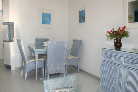 Esmeralda Apartments in La Línea de la Concepción — foto 29