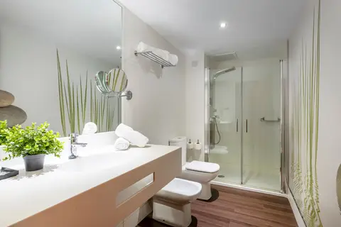 Aparthotel Tahiti Playa Suites in Pineda de Mar — foto 14