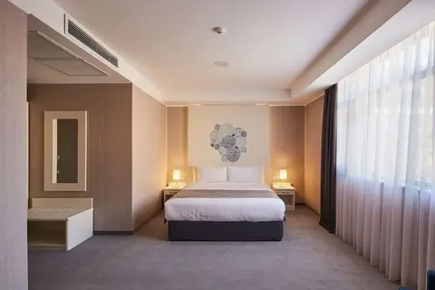 Gallery Palace Hotel in Tbilisi — foto 16