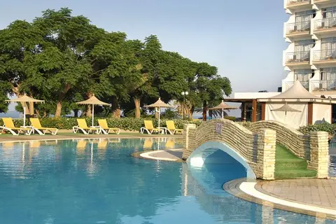 Pernera Beach Hotel in Παραλίμνι — foto 11