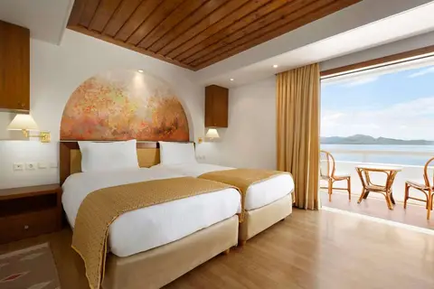 Ramada by Wyndham Loutraki Poseidon Resort in Λουτράκι — foto 18