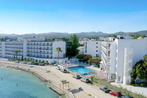 Hotel Vibra San Remo in Sant Josep de sa Talaia — foto 8
