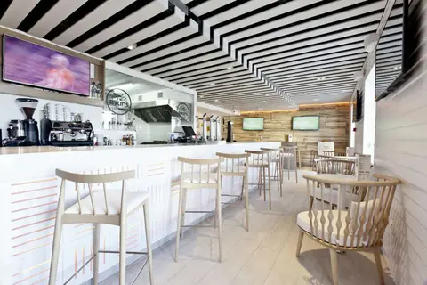Ryans La Marina in Ibiza-Stad — foto 11