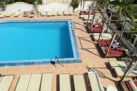 Oasis Beach Club in Kavos, foto 10