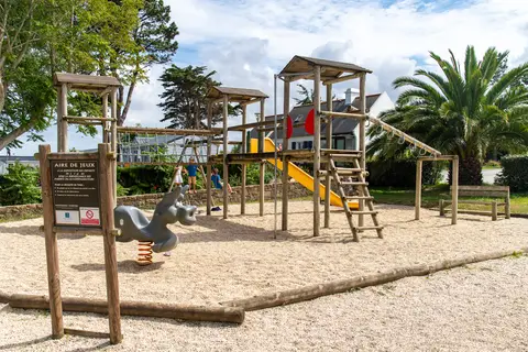 Flower Camping Le Port De La Chaine in Pleubian — foto 3