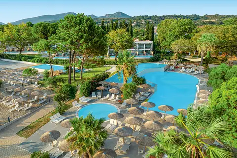 Ninos Grand Beach Resort in Preveza — foto 12