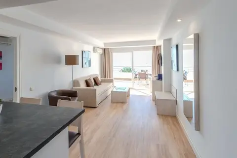 Aparthotel Puerto Azul in Marbella — foto 12