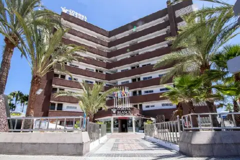 Corona Blanca in San Bartolomé de Tirajana