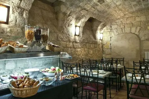 Le Bon Hotel in Neuilly-sur-Seine, foto 3