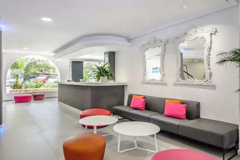 Hotel Vibra San Remo in Sant Josep de sa Talaia — foto 20
