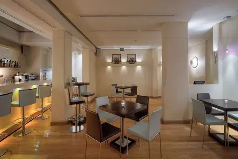 O&B Athens Boutique Hotel in Athene — foto 6