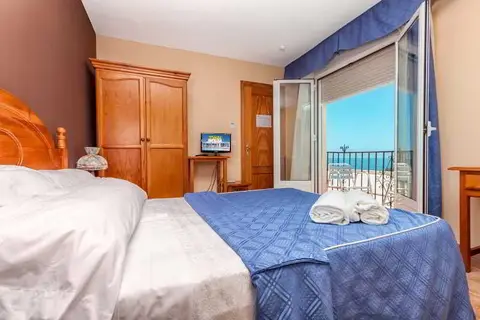 Al Andalus Hotel in Nerja — foto 2