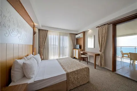 Mc Beach Resort Hotel in Alaşehir — foto 4