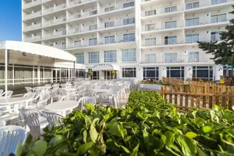 Globales Condes de Alcúdia in Port d'Alcúdia — foto 21