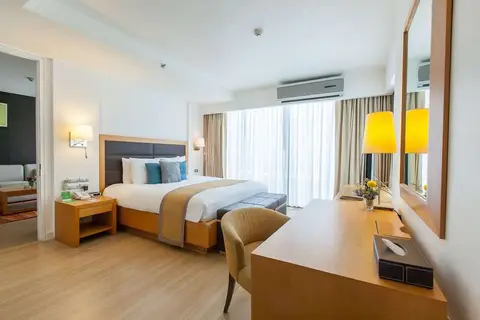 Oakwood Residence Sukhumvit 24 in Bangkok — foto 11