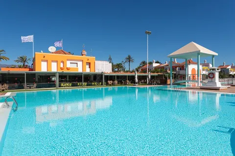 Cordial Green Golf Bungalows in San Bartolomé de Tirajana — foto 33