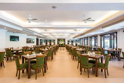 Hotel Duangjitt Resort & Spa in ตำบลป่าตอง — foto 3