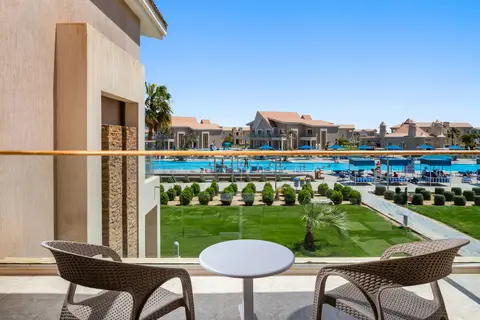 Pickalbatros Sea World Resort in القصير — foto 28