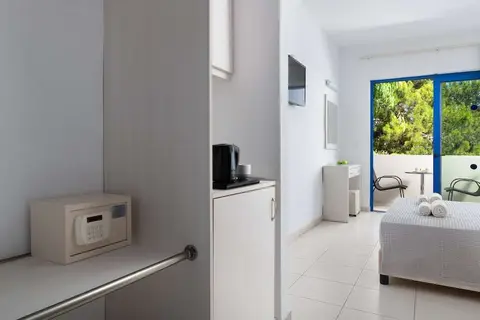 Eagles Nest Hotel in Πεύκοι — foto 29