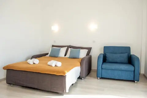 Kapetanios Bay Hotel in Παραλίμνι — foto 13