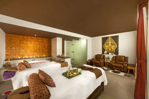 Sun Island Hotel & Spa Legian in Kuta, Badung, Bali — foto 13