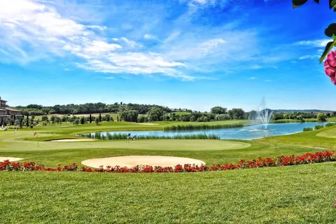 Chervò Golf Hotel Spa & Resort San Vigilio - Apartments in Pozzolengo