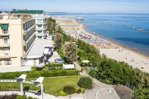 Adler Hotel in Gabicce Mare — foto 10