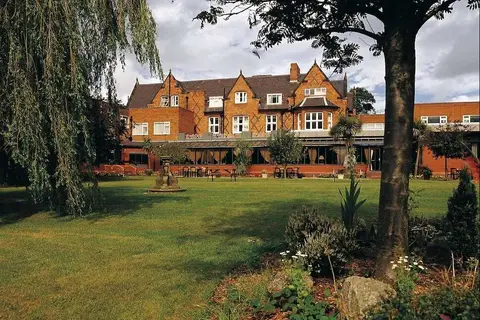 Mollington Banastre Hotel & Spa in Mollington