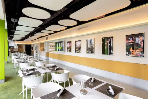 Yotel New York Times Square in New York — foto 5