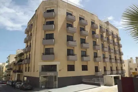 Argento in San Ġiljan — foto 17