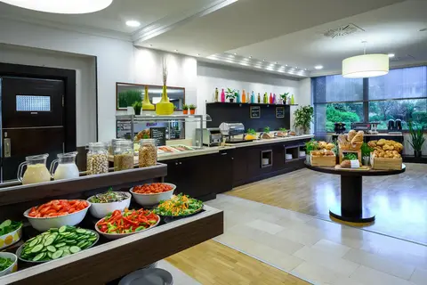 Leonardo Hotel Budapest in Boedapest — foto 9