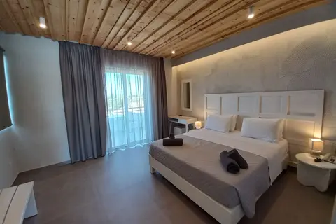 Irina Beach Hotel in Τιγκάκι — foto 3